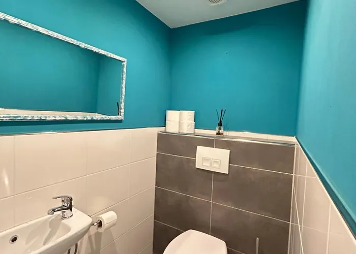 Muehlengasseone * Lenzing